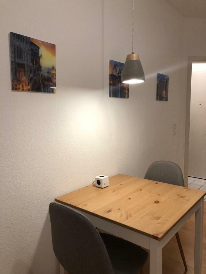 Bed & Kitchen Apartment กีเซิน ภายนอก รูปภาพ